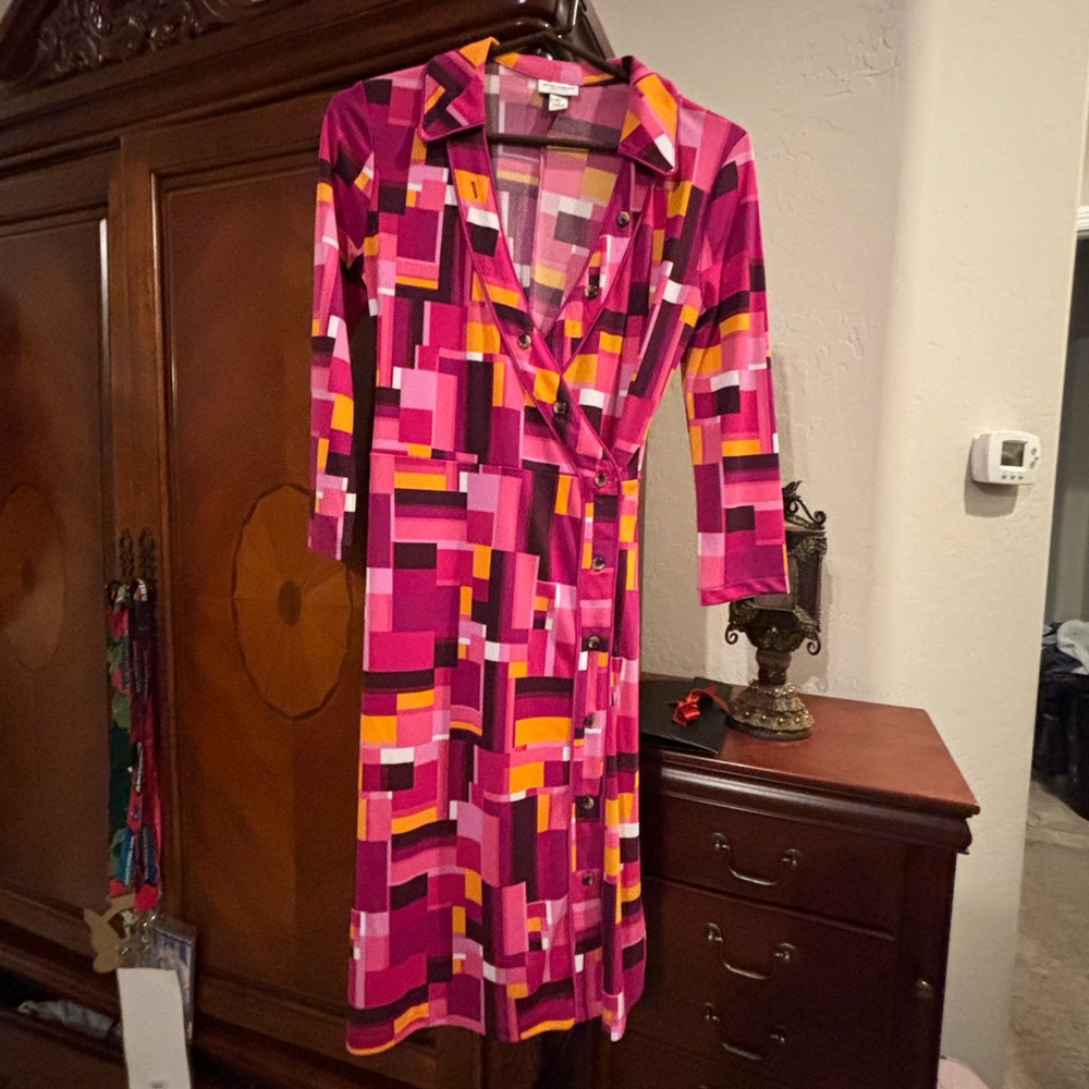 Isaac Mizrahi Pink Geometric Midi Wrap Dress